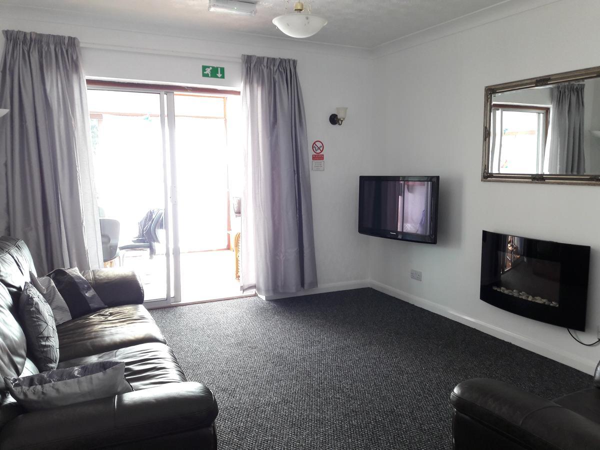 Springfield Holiday Apartments 斯凯格内斯 外观 照片