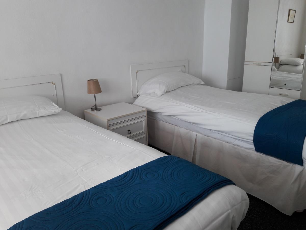 Springfield Holiday Apartments 斯凯格内斯 外观 照片