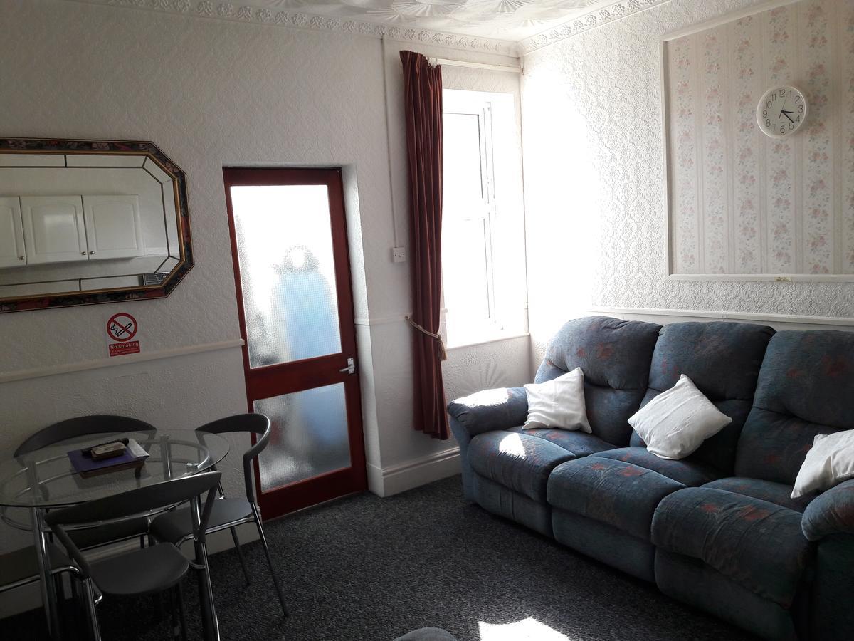 Springfield Holiday Apartments 斯凯格内斯 外观 照片